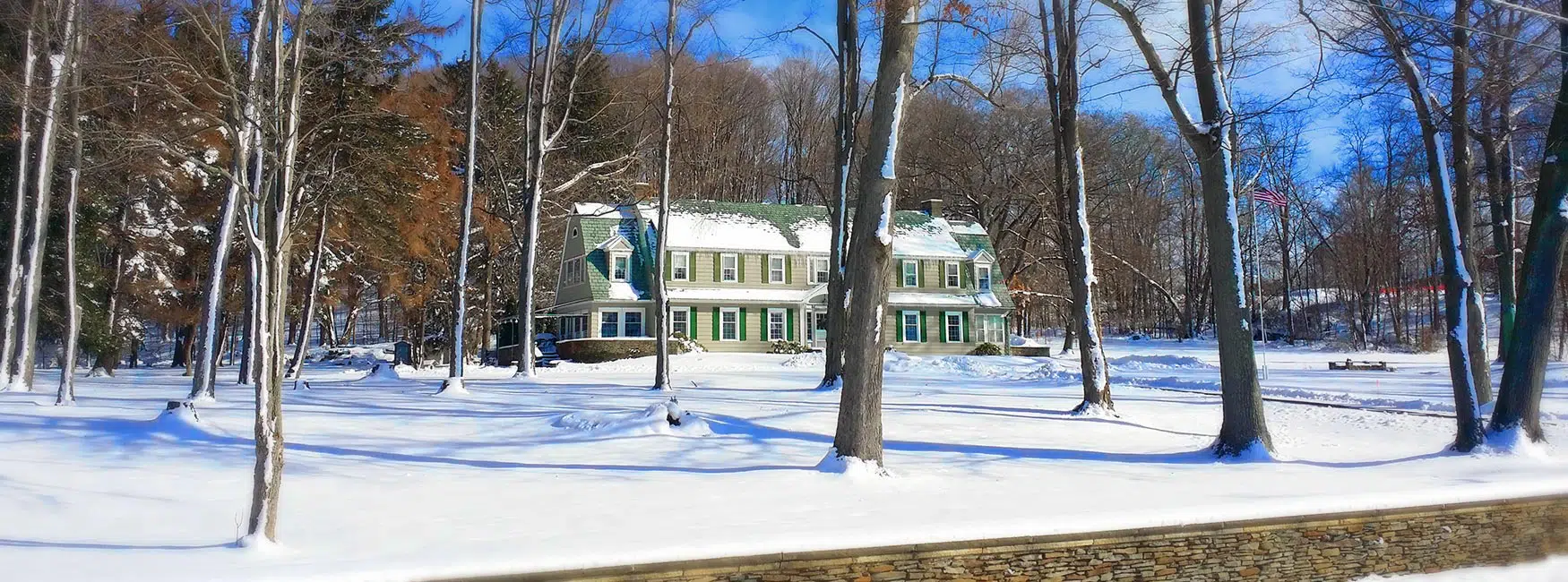 Maple Springs Lake Side Inn in snow